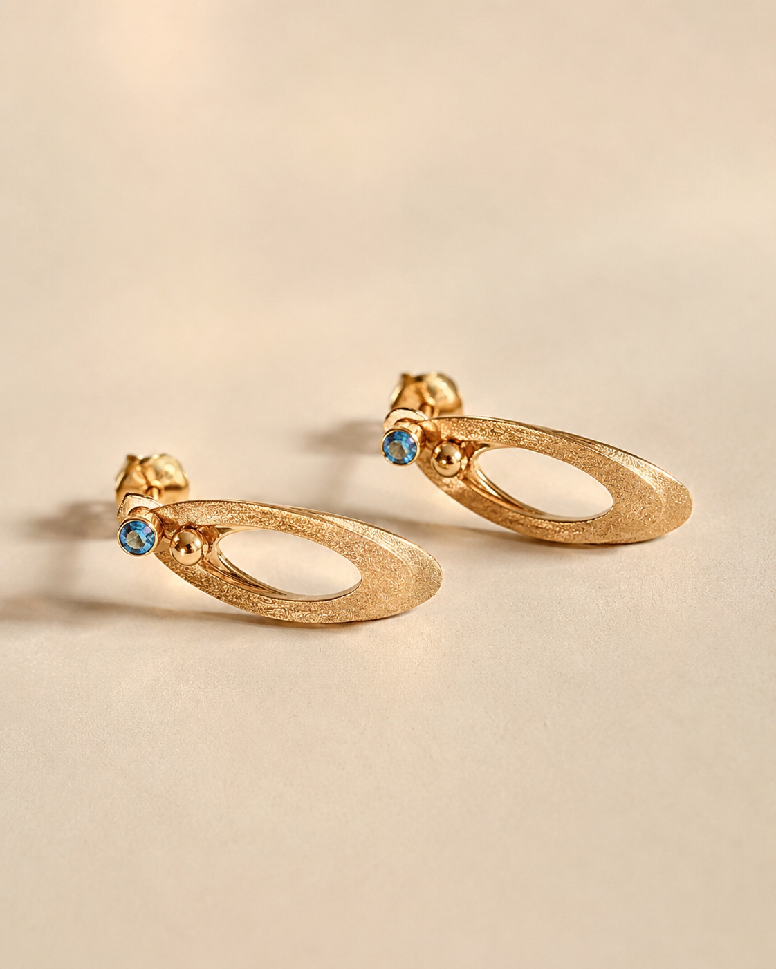 Aretes Celeste